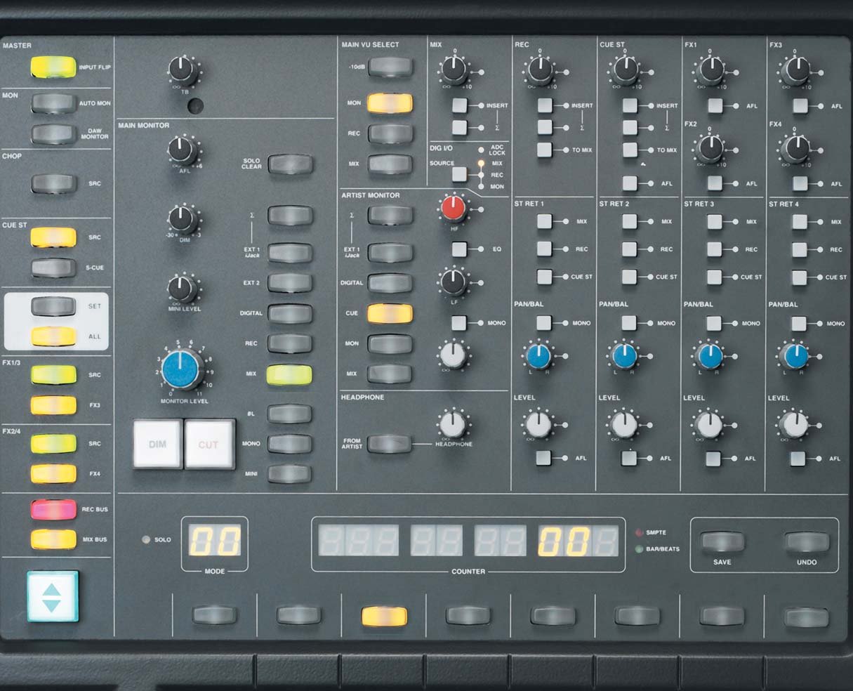 Solid State Logic Matrix 32-channel DAW Control with Analog Summing ...