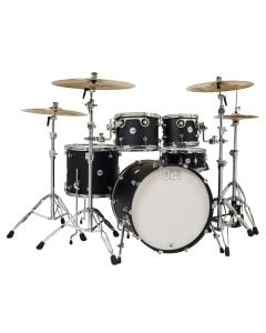 DW Design Series 4-pc Maple Shell Pack Black Satin Lacquer w/ 22" Kick