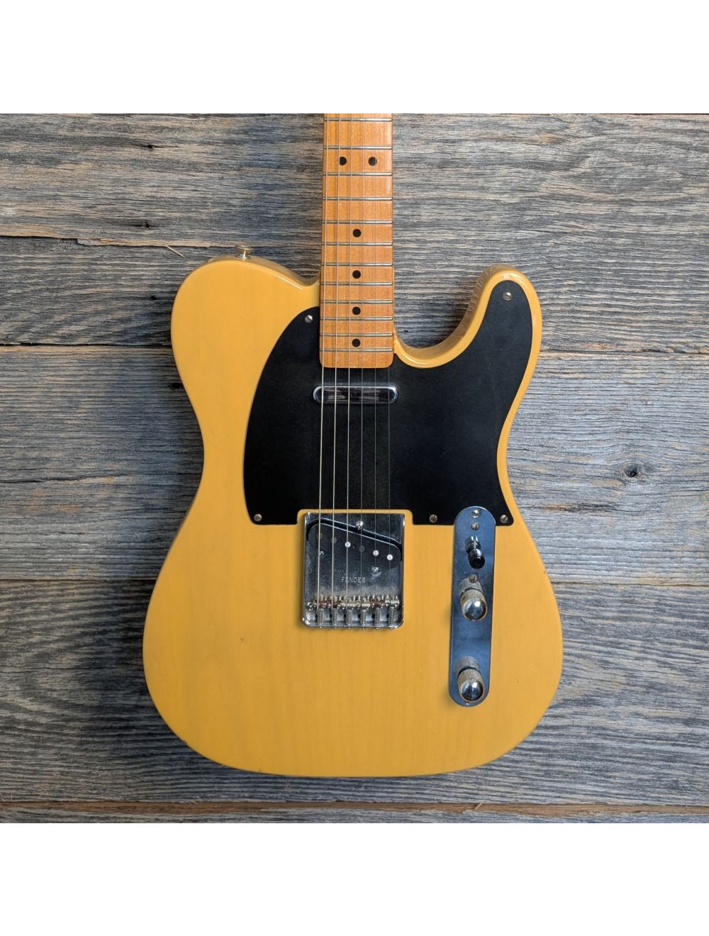 Used Fender 1992 American Vintage Reissue '52 Telecaster- Butterscotch Blonde