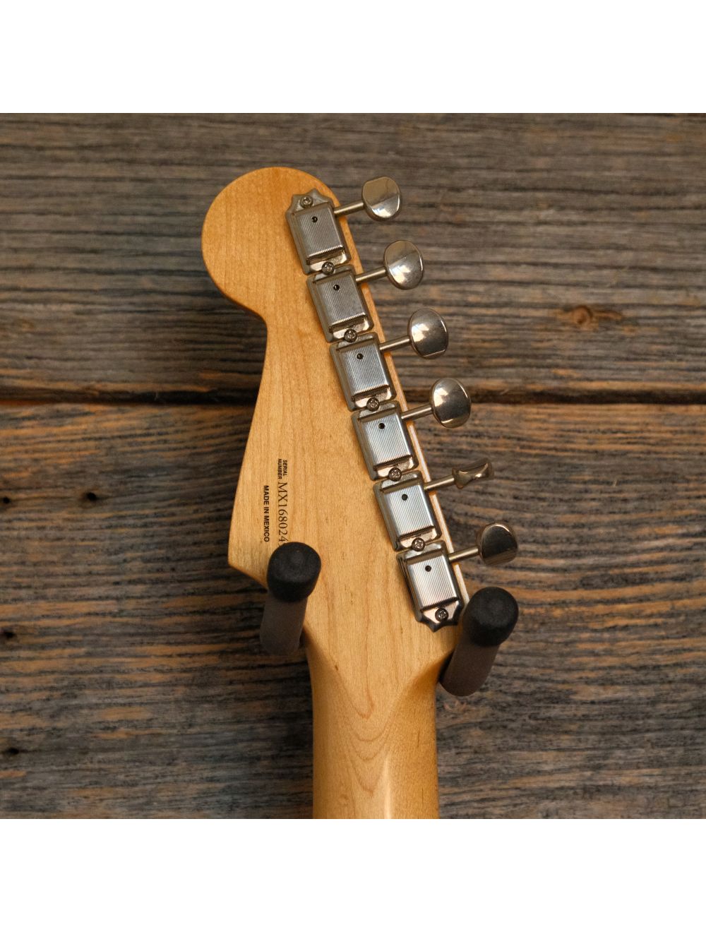 Used Fender Limited Edition Classic Player 50s Stratocaster - Shoreline Gold