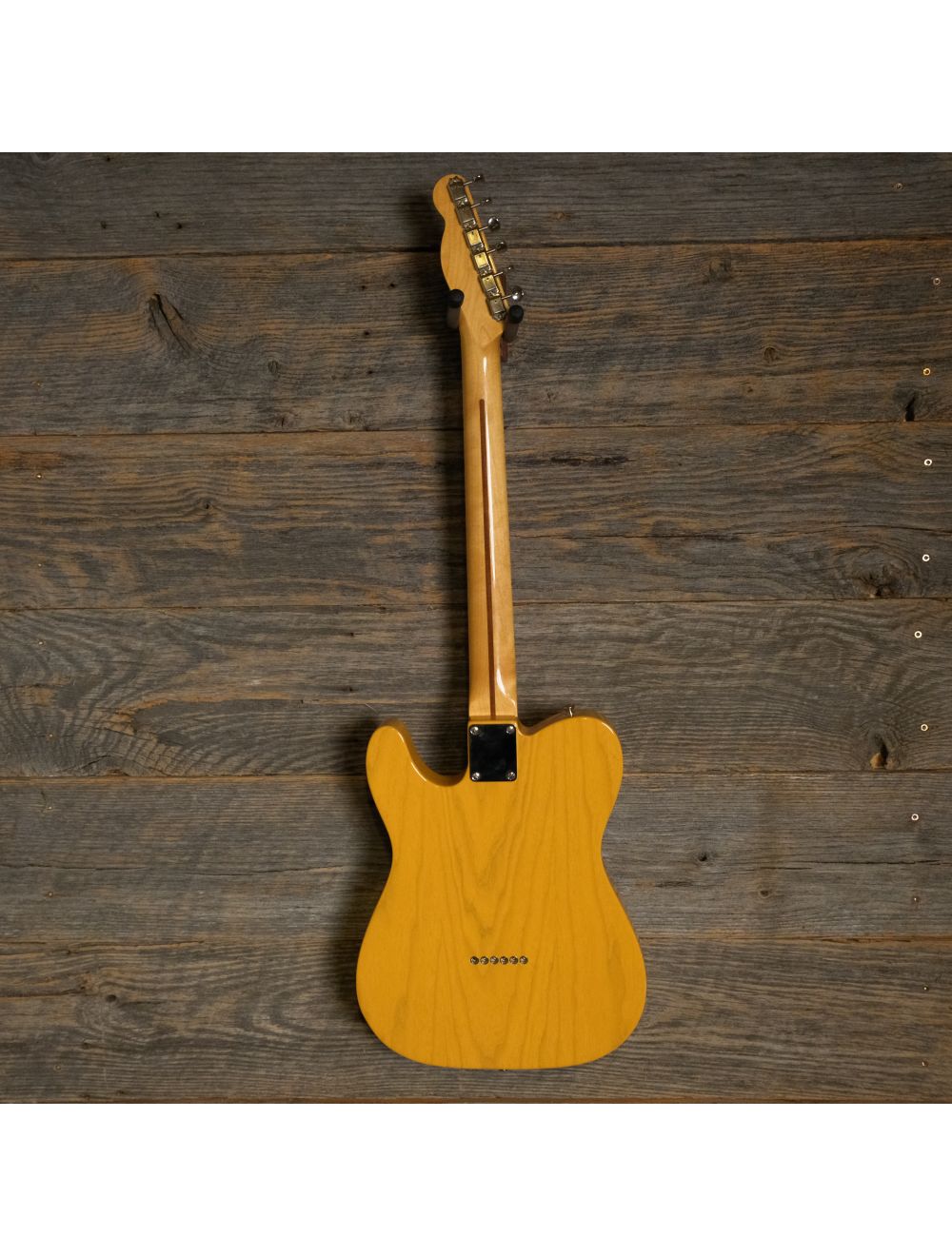 Used Fender American Vintage '52 Telecaster - Butterscotch Blonde w/OHSC