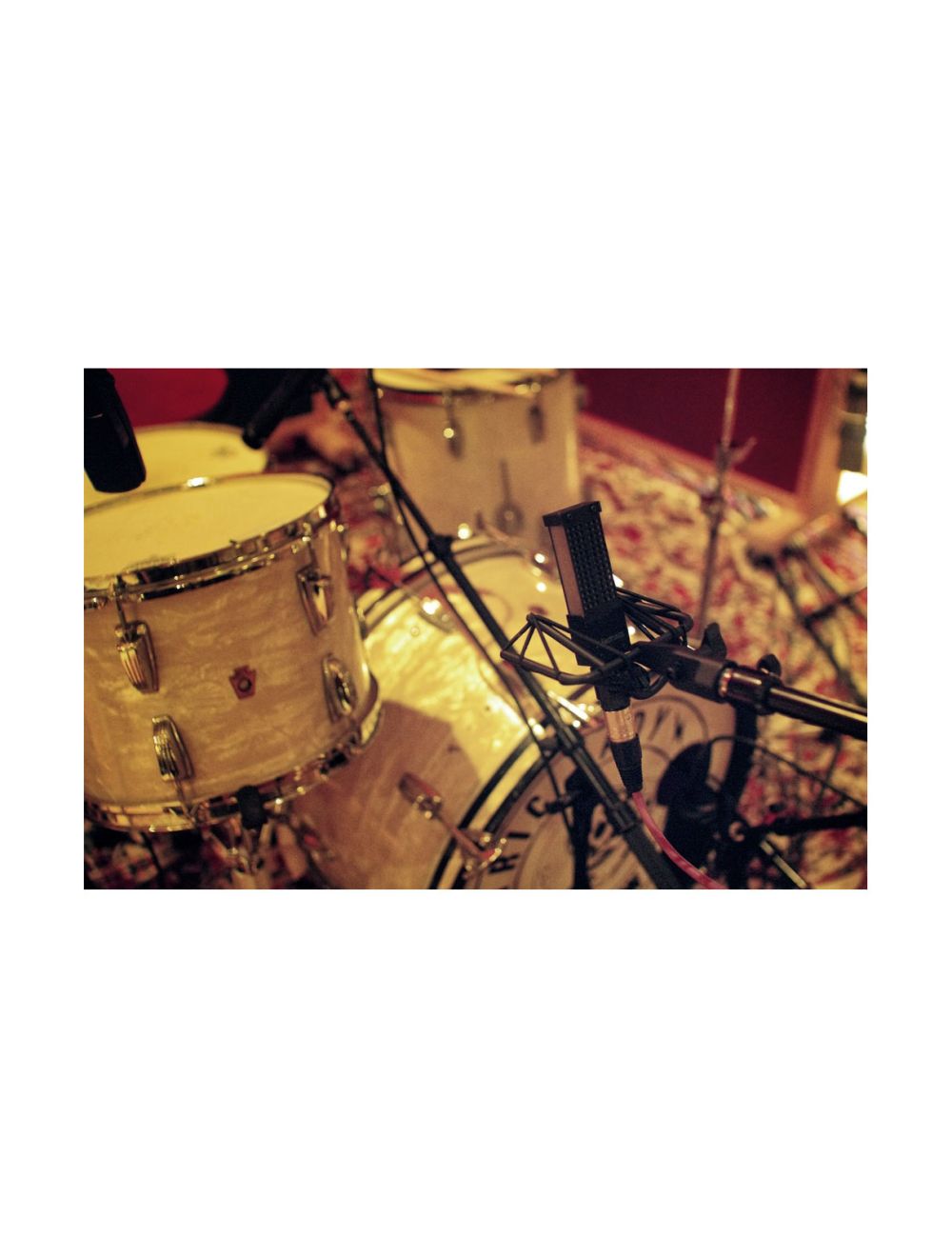 sE Electronics VooDoo VR2 Active Ribbon Mic