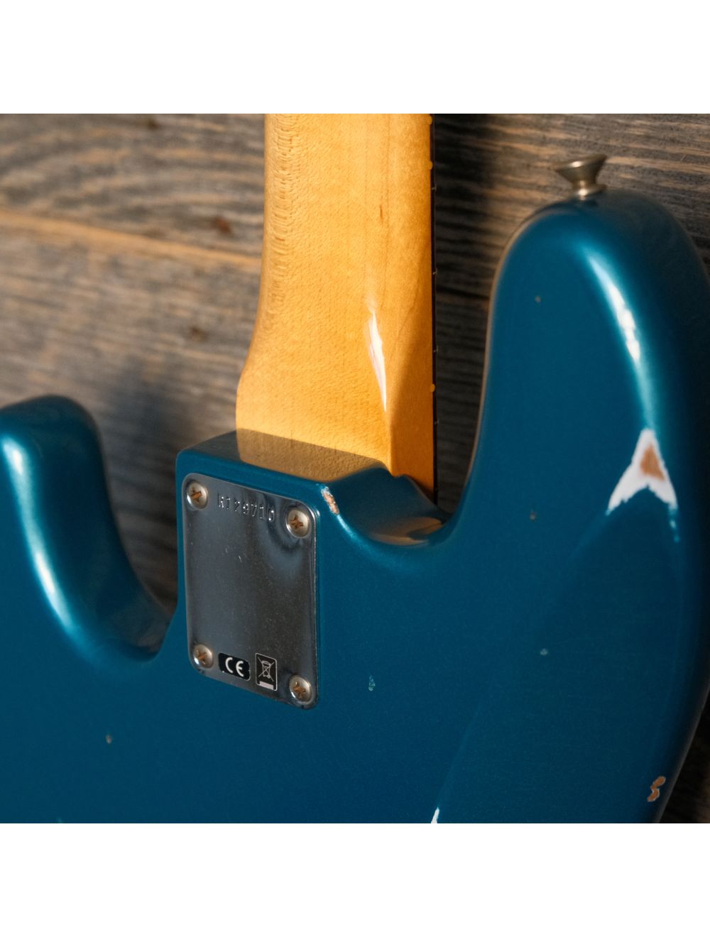 Used Fender 2023 Custom Shop 1964 Jazz Bass Relic - Ocean Turquoise w/OHSC