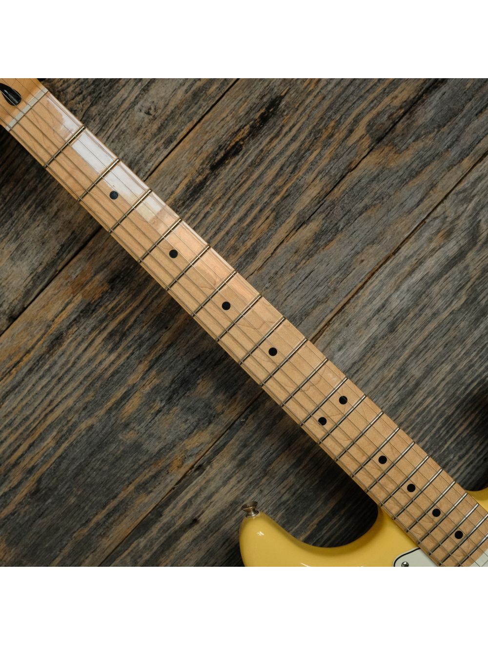 Used Fender Player Stratocaster w/Hot Rail Pickup - Buttercream w/Bag