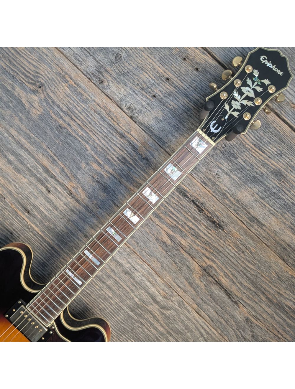 Used Epiphone Sheraton II Semi-Hollowbody Guitar - Vintage Sunburst w/Case