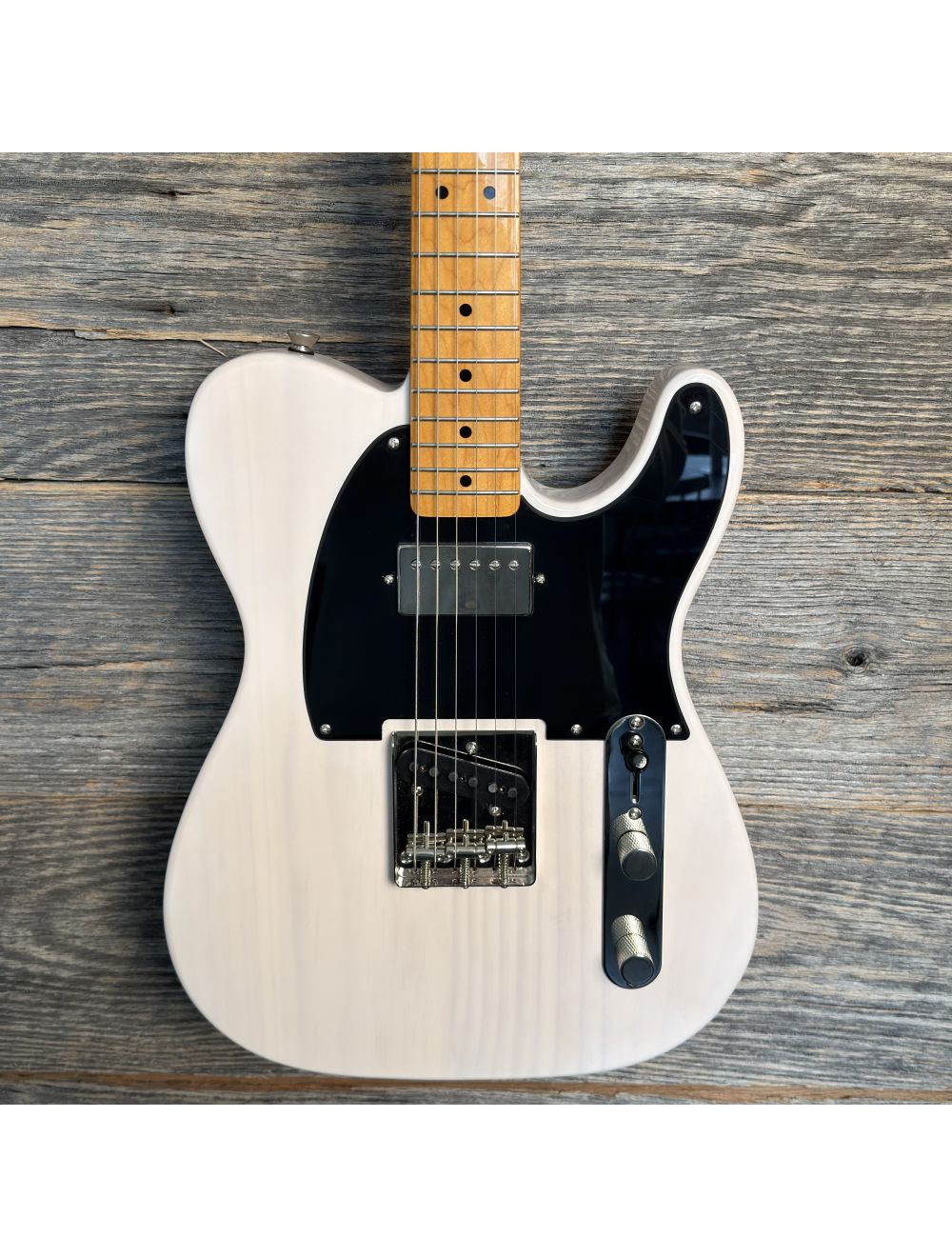 Squier FSR Special Run Classic Vibe '50s Telecaster SH - White Blonde w/Maple FB