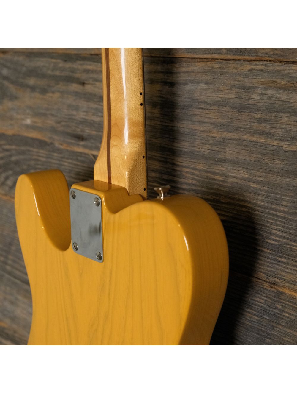 Used Fender American Vintage '52 Telecaster - Butterscotch Blonde w/OHSC