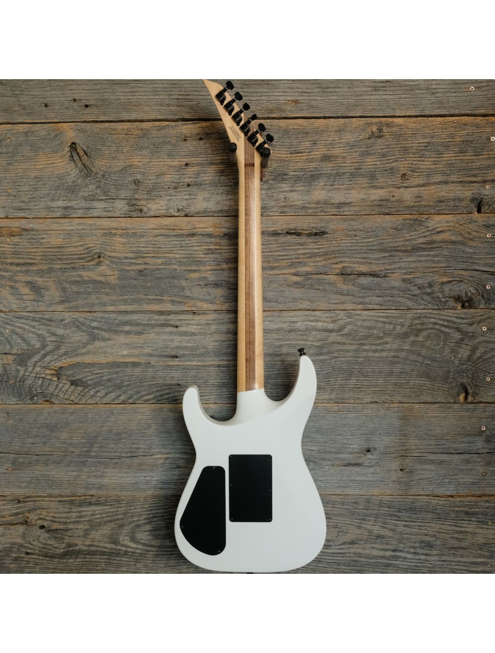 Used Jackson Pro Plus Soloist SLA3 - Snow White w/Case