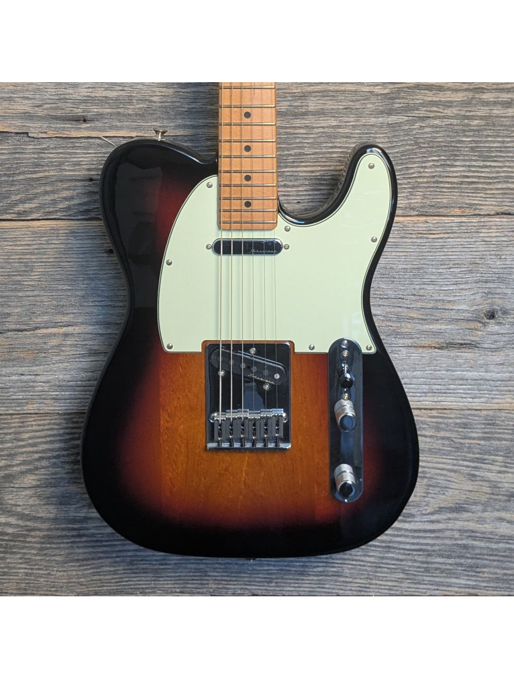 Used Fender Player Plus Telecaster - 3-Tone Sunburst w/Bag