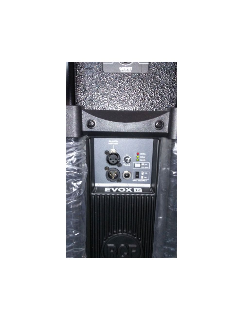 RCF Evox 12 Powered Column Array (Open Box)